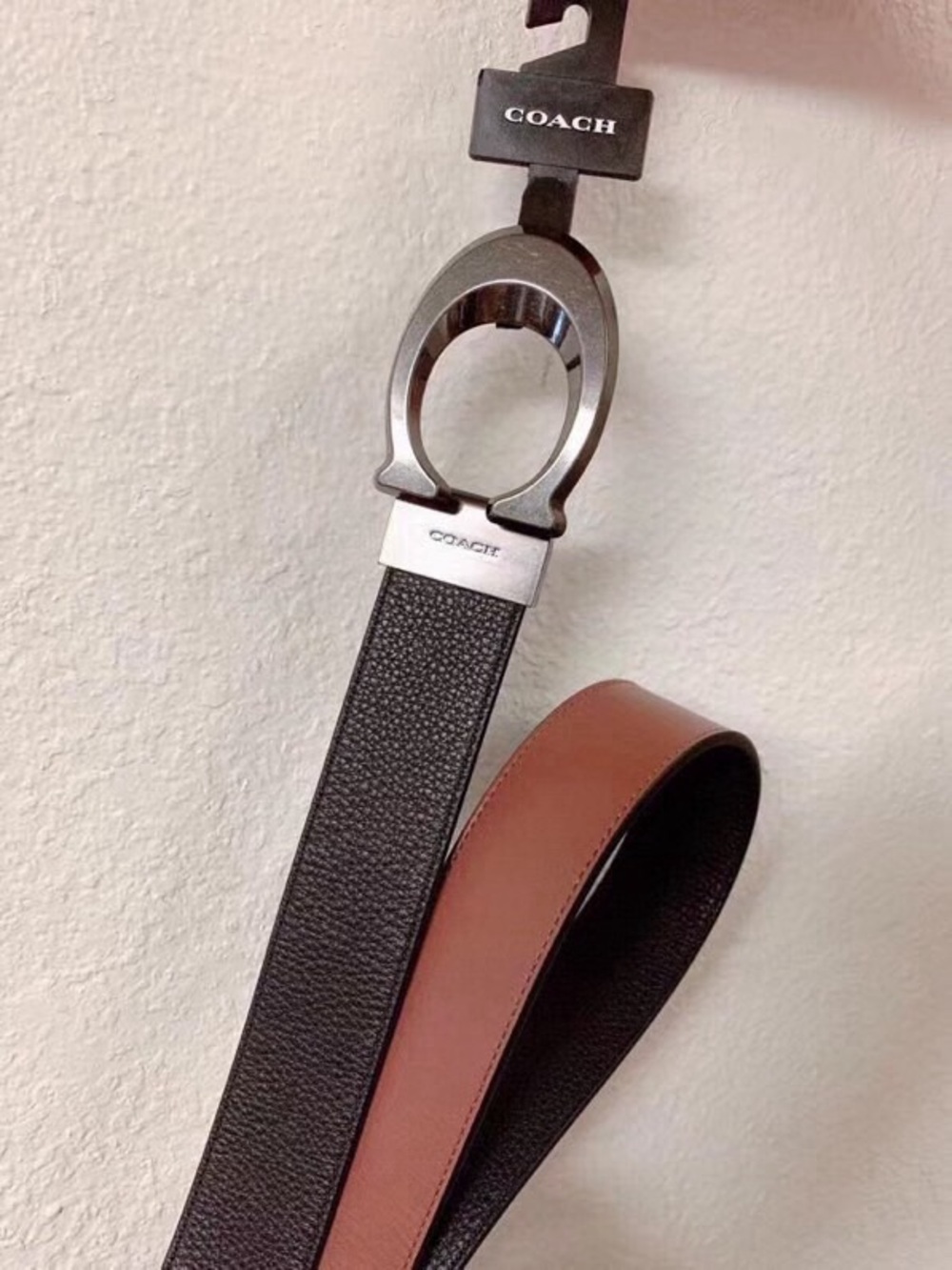 Coach Black Leather Belt with Silver O-Ring Buckle - Picture 2 of 4